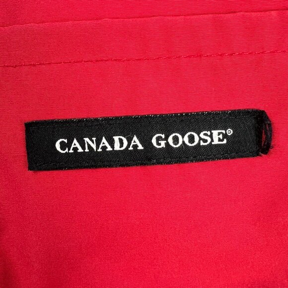 Canada Goose Red Freestyle Down Crew Vest Gilet Classic Label 4154M Size Large - Picture 13 of 16